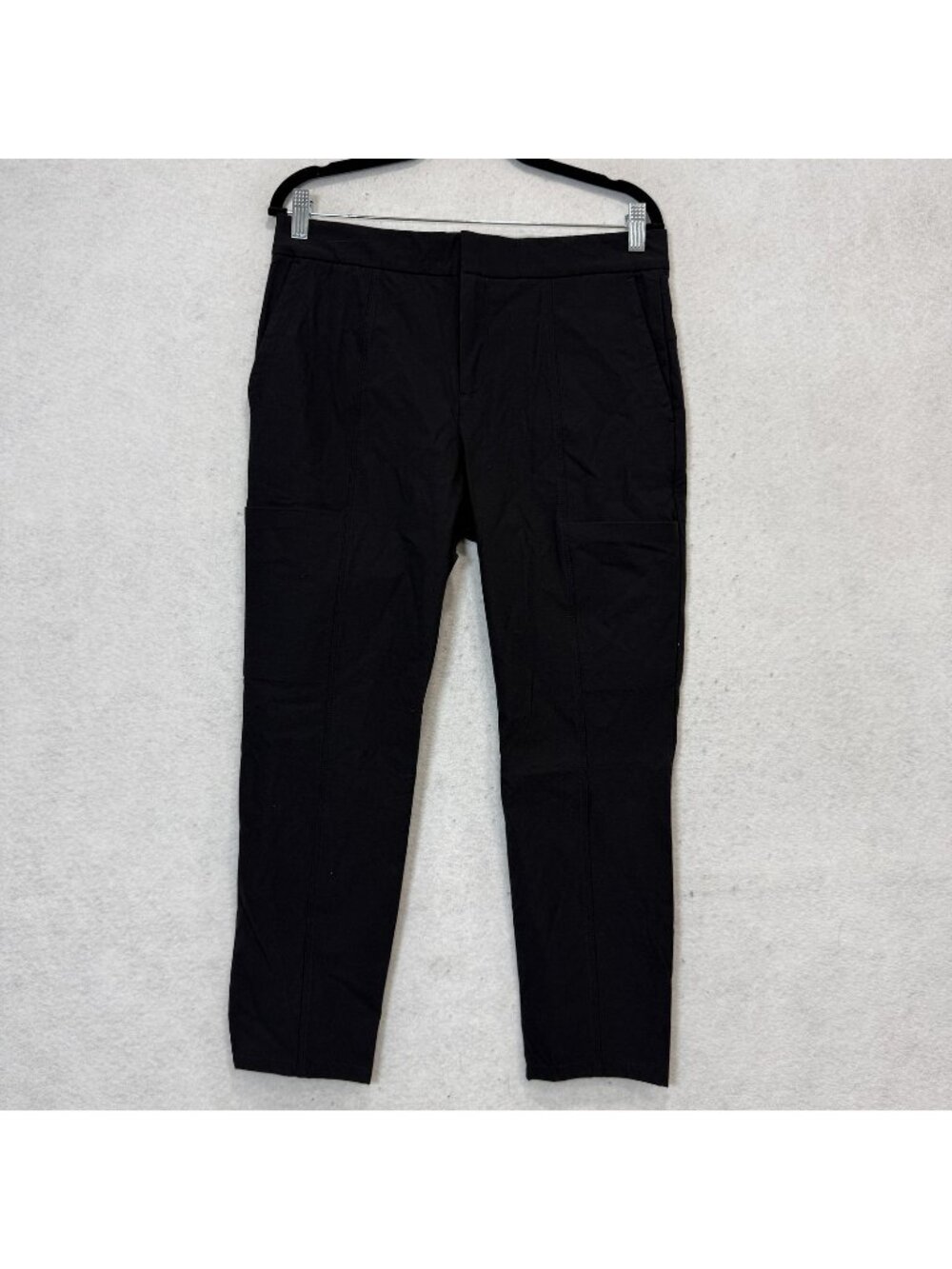 Athleta Pants Womens 10 Black Ankle Tapered Stretch Zip Pocket Hiking Athletic